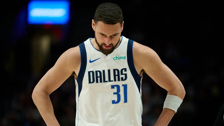 Mar 27, 2026; Portland, Oregon, USA; Dallas Mavericks guard Klay Thompson (31) walks up the court during the second half against the Portland Trail Blazers at Moda Center. Mandatory Credit: Troy Wayrynen-Imagn Images