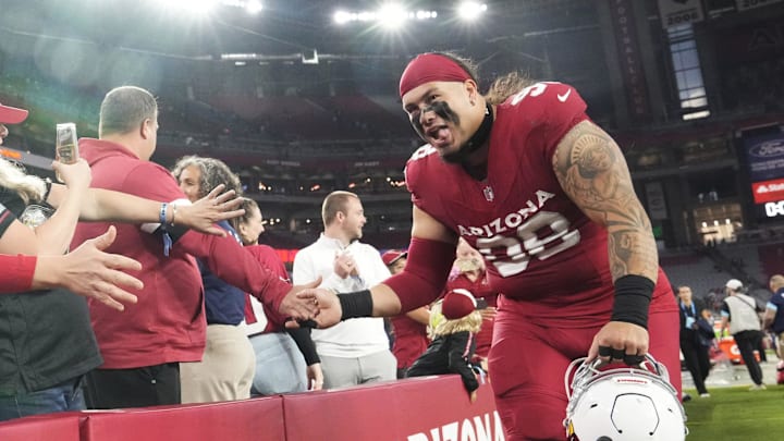 Detroit Lions defensive tackle Roy Lopez (98).