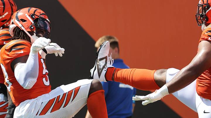 Sep 13, 2026; Cincinnati, Ohio, USA; Cincinnati Bengals defensive end Boye Mafe (53) celebrates a fumble recovery during the first quarter at Paycor Stadium. Mandatory Credit: Joseph Maiorana-Imagn Images Sep 13, 2026; Cincinnati, Ohio, USA; Cincinnati Bengals defensive end Boye Mafe (53) celebrates a fumble recovery during the first quarter at Paycor Stadium. Mandatory Credit: Joseph Maiorana-Imagn Images