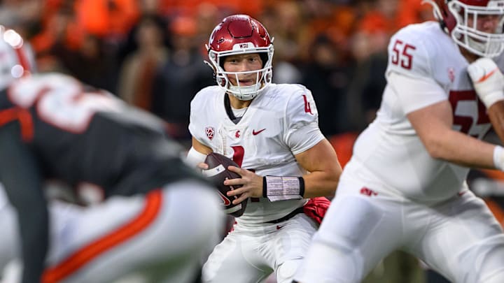 Nov 1, 2025; Corvallis, Oregon, USA; Washington State Cougars quarterback Zevi Eckhaus (4) looks for a receiver in the end zone against the Oregon State Beavers during the second quarter at Reser Stadium. Mandatory Credit: Craig Strobeck-Imagn Images Nov 1, 2025; Corvallis, Oregon, USA; Washington State Cougars quarterback Zevi Eckhaus (4) looks for a receiver in the end zone against the Oregon State Beavers during the second quarter at Reser Stadium. Mandatory Credit: Craig Strobeck-Imagn Images