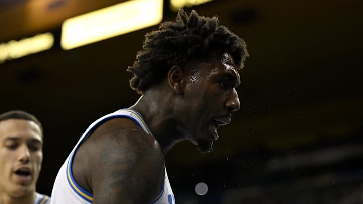 Jan 30, 2025; Los Angeles, California, USA; UCLA Bruins guard Eric Dailey Jr. (3) reacts in the first half against the Oregon Ducks at Pauley Pavilion presented by Wescom. Mandatory Credit: Alex Gallardo-Imagn Images Jan 30, 2025; Los Angeles, California, USA; UCLA Bruins guard Eric Dailey Jr. (3) reacts in the first half against the Oregon Ducks at Pauley Pavilion presented by Wescom. Mandatory Credit: Alex Gallardo-Imagn Images