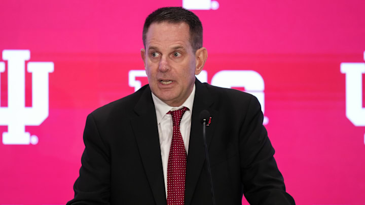 Jul 22, 2025; Las Vegas, NV, USA; Indiana head coach Curt Cignetti speaks to the media during the Big Ten NCAA college football media days at Mandalay Bay Resort. Mandatory Credit: Lucas Peltier-Imagn Images Jul 22, 2025; Las Vegas, NV, USA; Indiana head coach Curt Cignetti speaks to the media during the Big Ten NCAA college football media days at Mandalay Bay Resort. Mandatory Credit: Lucas Peltier-Imagn Images