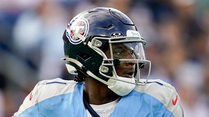 Tennessee Titans quarterback Cam Ward looks for a receiver during the fourth quarter against the New Orleans Saints.