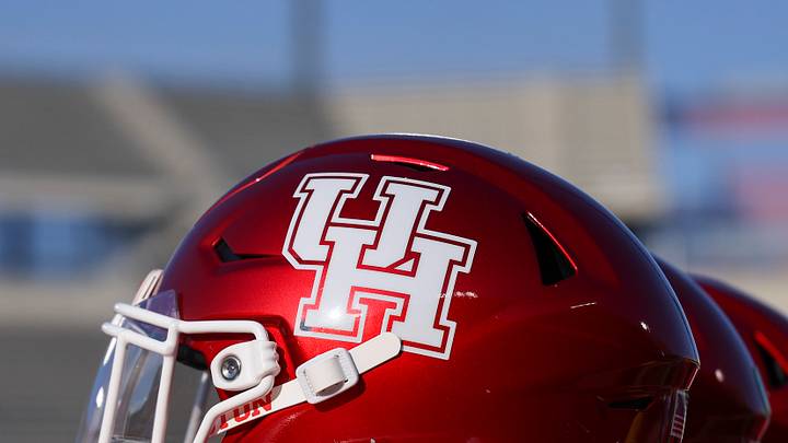Aug 28, 2025; Houston, Texas, USA; General view of Houston Cougars helmets on the sideline before the game against the Stephen F. Austin Lumberjacks at TDECU Stadium. Mandatory Credit: Troy Taormina-Imagn Images Aug 28, 2025; Houston, Texas, USA; General view of Houston Cougars helmets on the sideline before the game against the Stephen F. Austin Lumberjacks at TDECU Stadium. Mandatory Credit: Troy Taormina-Imagn Images