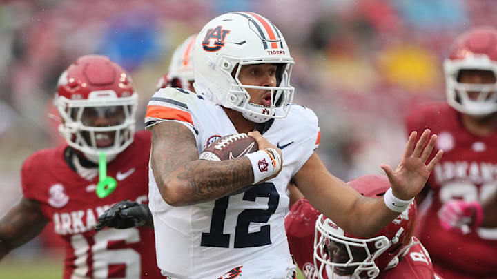 Auburn Tigers quarterback Ashton Daniels has sparked a quarterback controversy. Auburn Tigers quarterback Ashton Daniels has sparked a quarterback controversy.