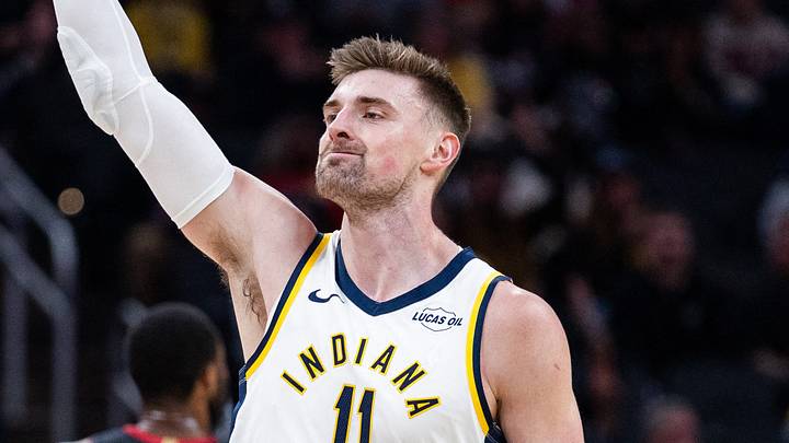 Jan 10, 2026; Indianapolis, Indiana, USA; Indiana Pacers center Micah Potter (11) celebrates a made shot in the second half against the Miami Heat at Gainbridge Fieldhouse. Mandatory Credit: Trevor Ruszkowski-Imagn Images Jan 10, 2026; Indianapolis, Indiana, USA; Indiana Pacers center Micah Potter (11) celebrates a made shot in the second half against the Miami Heat at Gainbridge Fieldhouse. Mandatory Credit: Trevor Ruszkowski-Imagn Images