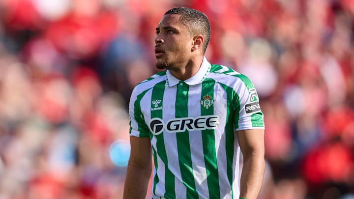 Vitor Roque appears to be stuck until summer