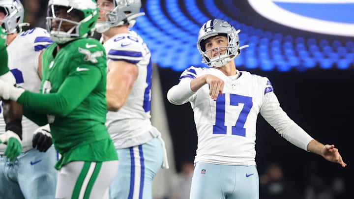 Dallas Cowboys kicker Brandon Aubrey reacts to a missed field goal in the third quarter against the Philadelphia Eagles.