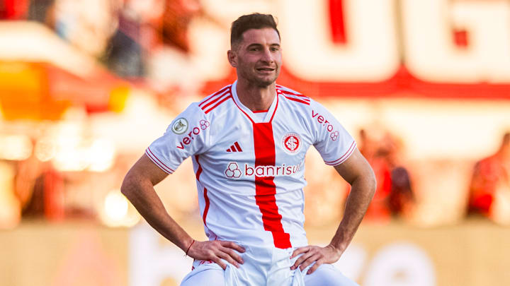 Lucas Alario, do Internacional, está na mira do Nacional-URU