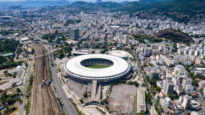 Gramado do Maracanã vem recebendo duras (e justas) críticas