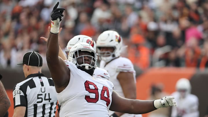 Arizona Cardinals defensive tackle Dalvin Tomlinson 