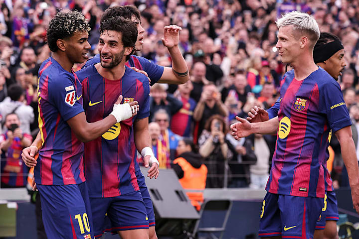 นักเตะบาร์เซโลนาฉลองชัยชนะ