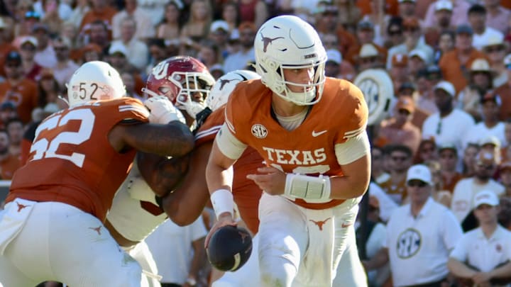 Texas quarterback Arch Manning competes against Oklahoma.