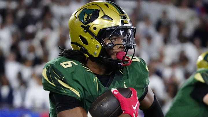 Basha running back Noah Roberts (6) runs against Chandler during the Open state championship at Mountain America Stadium in Tempe on Dec. 6, 2025.