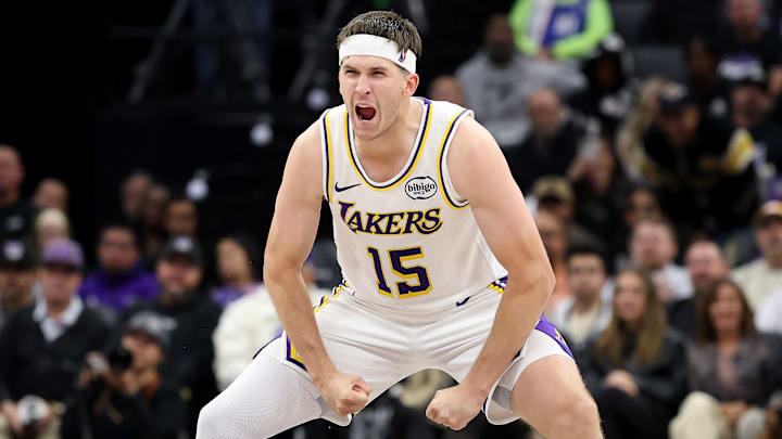 Los Angeles Lakers v Sacramento Kings