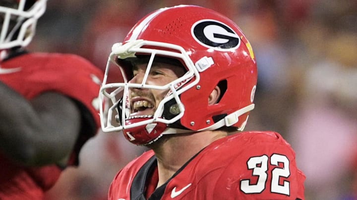 Nov 2, 2024; Jacksonville, Florida, USA; Georgia Bulldogs linebacker Chaz Chambliss (32) celebrates after a sack against the Florida Gators during the second half at EverBank Stadium. Mandatory Credit: Melina Myers-Imagn Images Nov 2, 2024; Jacksonville, Florida, USA; Georgia Bulldogs linebacker Chaz Chambliss (32) celebrates after a sack against the Florida Gators during the second half at EverBank Stadium. Mandatory Credit: Melina Myers-Imagn Images