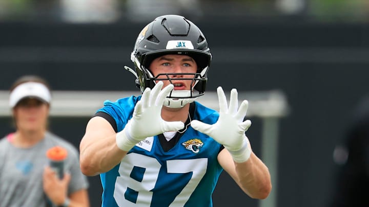 Jacksonville Jaguars tight end Nate Boerkircher (87) catches a pass during rookie minicamp at the Miller Electric Center, Saturday, May 9, 2026 in Jacksonville, Fla. Today was the second of a three day camp concluding Sunday.