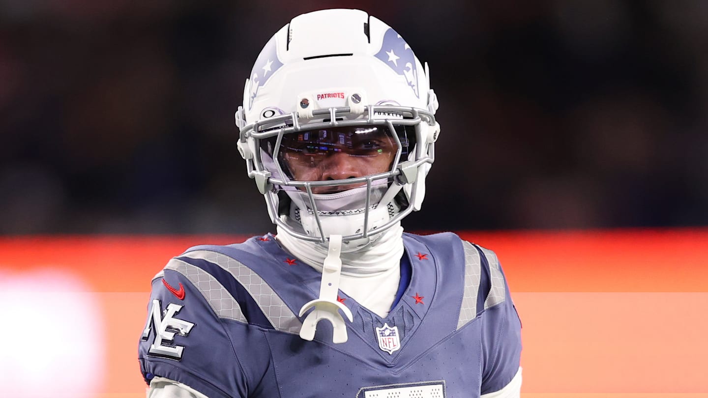 Patriots defender's second-half injury already proving costly vs. Bills