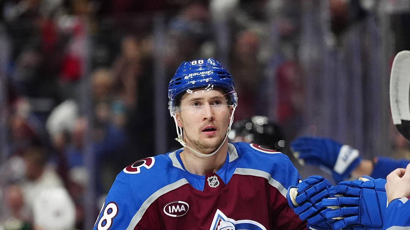 ‘He’s gone to another level’: Elliotte Friedman praises Necas Playoff Showing
