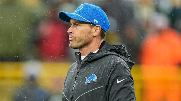 Detroit Lions offensive coordinator Ben Johnson watches warm up before the Green Bay Packers game at Lambeau Field in Green Bay, Wis. on Sunday, Nov. 3, 2024.