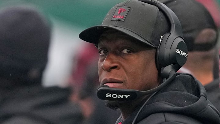 Nov 30, 2025; East Rutherford, New Jersey, USA; Atlanta Falcons head coach Raheem Morris during the first half at MetLife Stadium. Nov 30, 2025; East Rutherford, New Jersey, USA; Atlanta Falcons head coach Raheem Morris during the first half at MetLife Stadium.