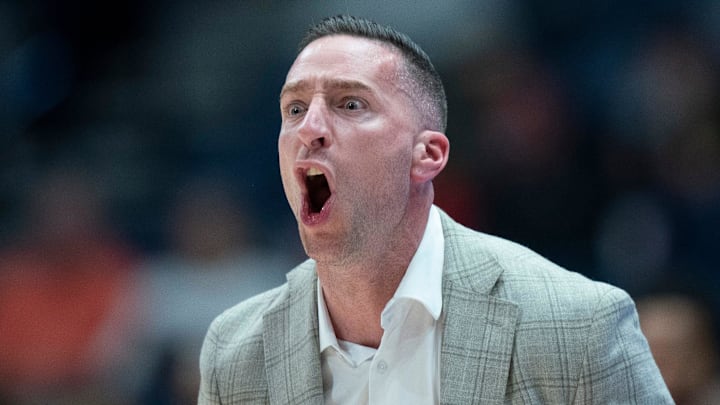 Steven Pearl made his opinions known after Auburn's loss to Tennessee.