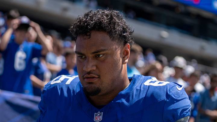 New York Giants offensive guard Francis Mauigoa