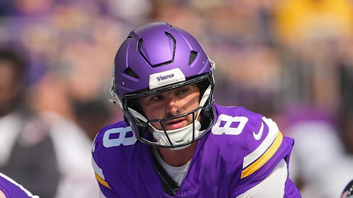 Aug 9, 2025; Minneapolis, Minnesota, USA; Minnesota Vikings quarterback Sam Howell (8) under center against the Houston Texans in the second quarter at U.S. Bank Stadium. Mandatory Credit: Brad Rempel-Imagn Images Aug 9, 2025; Minneapolis, Minnesota, USA; Minnesota Vikings quarterback Sam Howell (8) under center against the Houston Texans in the second quarter at U.S. Bank Stadium. Mandatory Credit: Brad Rempel-Imagn Images