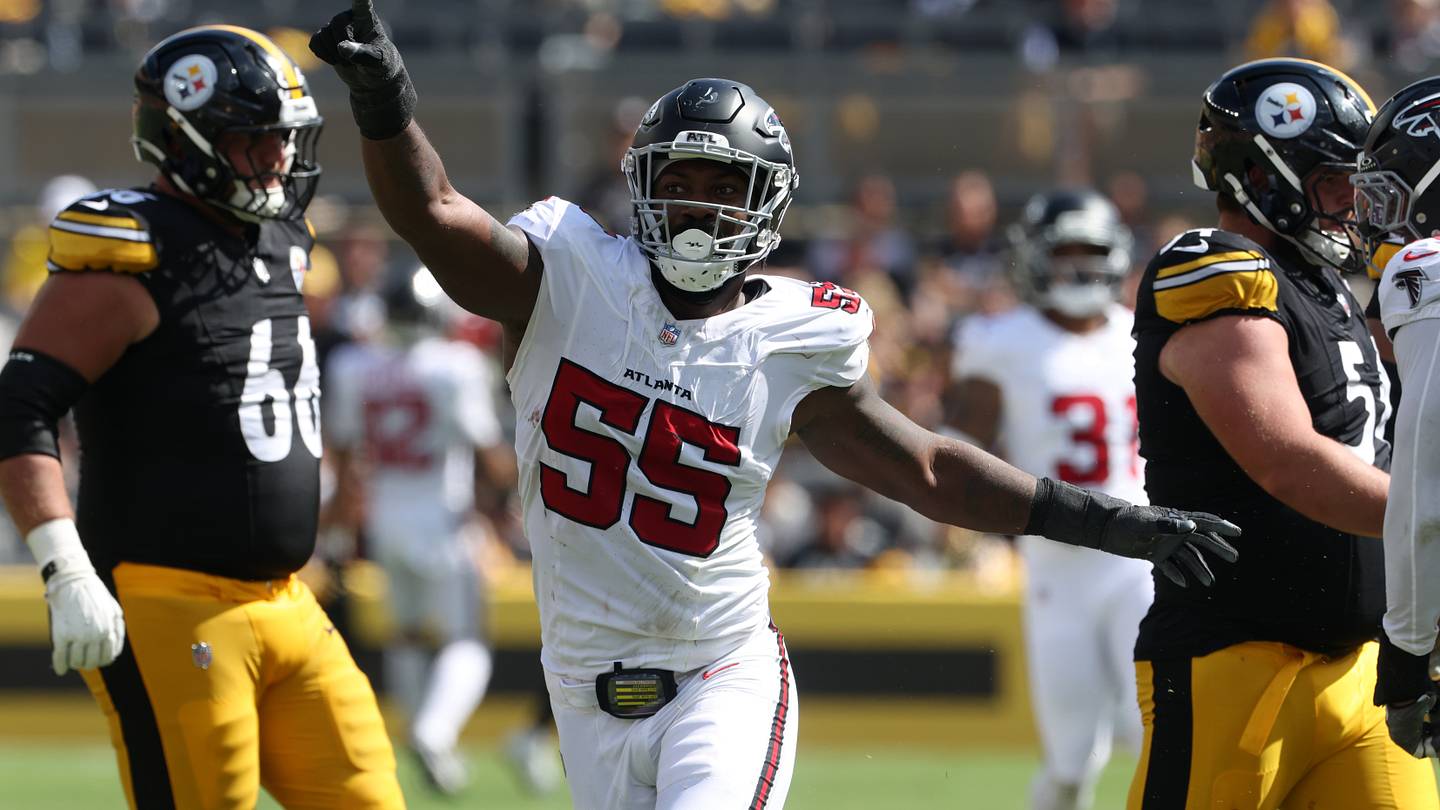 Falcons Week 1 Snap Counts: 3 Bite-Sized Takeaways From Steelers Game