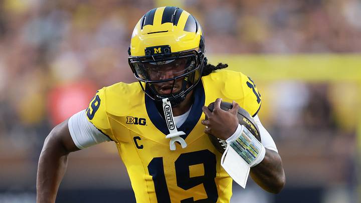 Michigan quarterback Bryce Underwood