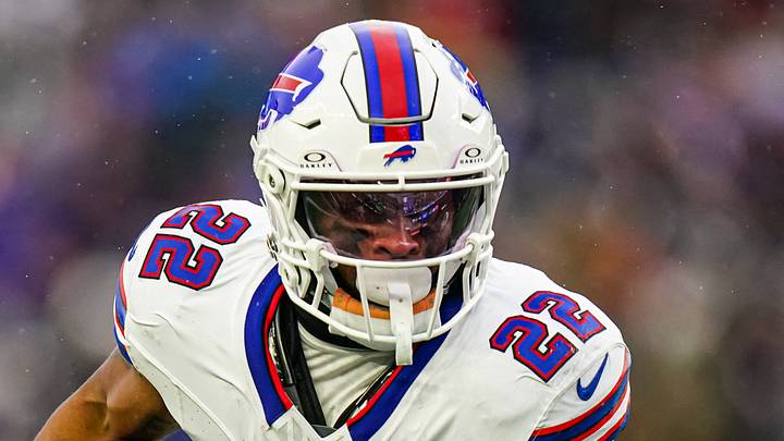Dec 14, 2025; Foxborough, Massachusetts, USA; Buffalo Bills running back Ray Davis (22) runs the ball against the New England Patriots in the second half at Gillette Stadium. Mandatory Credit: David Butler II-Imagn Images