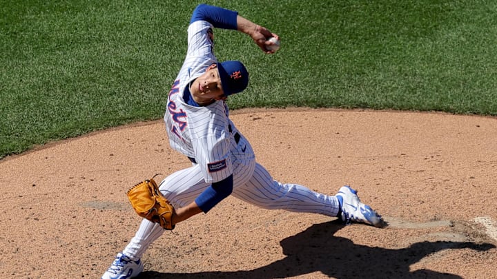 Sep 18, 2025; New York City, New York, USA; New York Mets starting pitcher Jonah Tong (21) pitches against the San Diego Padres during the fifth inning at Citi Field. Mandatory Credit: Brad Penner-Imagn Images Sep 18, 2025; New York City, New York, USA; New York Mets starting pitcher Jonah Tong (21) pitches against the San Diego Padres during the fifth inning at Citi Field. Mandatory Credit: Brad Penner-Imagn Images