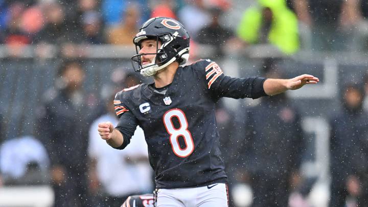Sep 20, 2026; Chicago, Illinois, USA; Chicago Bears placekicker Cairo Santos (8) watches the ball after kicking a fifty-yard field goal held by punter Tory Taylor (19) against the Minnesota Vikings during the first quarter at Soldier Field. Mandatory Credit: Patrick Gorski-Imagn Images Sep 20, 2026; Chicago, Illinois, USA; Chicago Bears placekicker Cairo Santos (8) watches the ball after kicking a fifty-yard field goal held by punter Tory Taylor (19) against the Minnesota Vikings during the first quarter at Soldier Field. Mandatory Credit: Patrick Gorski-Imagn Images