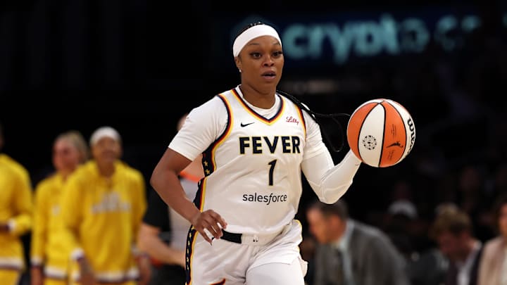 Aug 29, 2025; Los Angeles, California, USA; Indiana Fever guard Odyssey Sims (1) drives to the basket during the first quarter against the Los Angeles Sparks at Crypto.com Arena. Mandatory Credit: Kiyoshi Mio-Imagn Images Aug 29, 2025; Los Angeles, California, USA; Indiana Fever guard Odyssey Sims (1) drives to the basket during the first quarter against the Los Angeles Sparks at Crypto.com Arena. Mandatory Credit: Kiyoshi Mio-Imagn Images