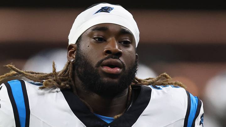 Carolina Panthers outside linebacker Princely Umanmielen 
