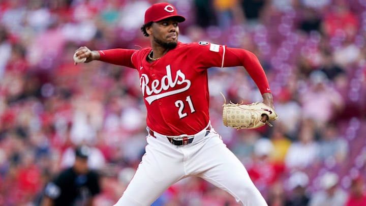 Cincinnati Reds pitcher Hunter Greene (21) throws a pitch in the first inning of the MLB game between the Cincinnati Reds and Milwaukee Brewers, Tuesday, June 3, 2025, at Great American Ball Park in Downtown Cincinnati.