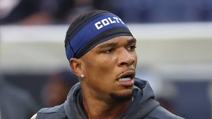 Indianapolis Colts quarterback Anthony Richardson Sr. practices
