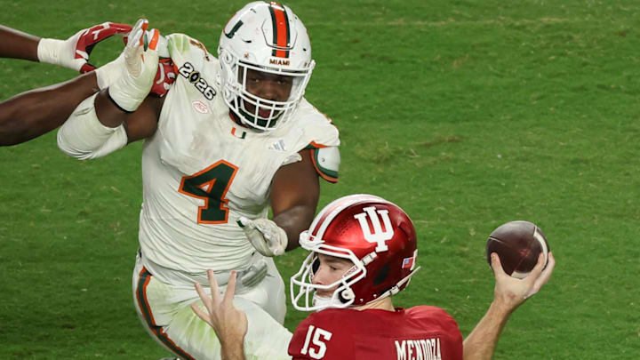 Indiana Hoosiers quarterback Fernando Mendoza and Miami pass-rusher Rueben Bain Jr.