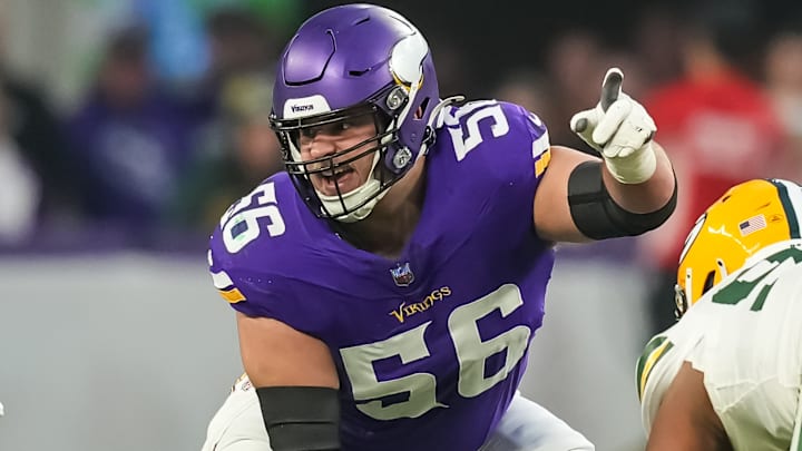 New England Patriots center Garrett Bradbury