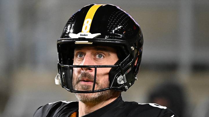 Pittsburgh Steelers quarterback Aaron Rodgers