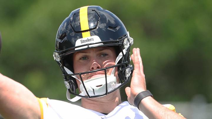 Pittsburgh Steelers quarterback Will Howard 