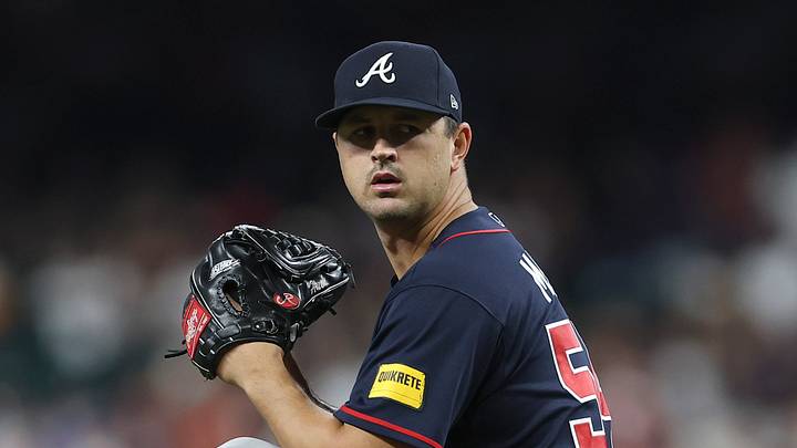 Sep 18, 2026; Houston, Texas, USA; Atlanta Braves starting pitcher Tyler Mahle (54) delivers a pitch during the second inning against the Houston Astros at Daikin Park. Mandatory Credit: Troy Taormina-Imagn Images Sep 18, 2026; Houston, Texas, USA; Atlanta Braves starting pitcher Tyler Mahle (54) delivers a pitch during the second inning against the Houston Astros at Daikin Park. Mandatory Credit: Troy Taormina-Imagn Images