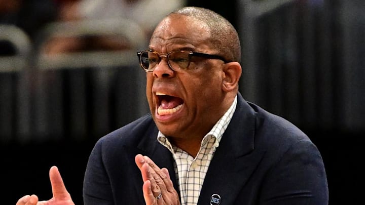 Mar 21, 2025; Milwaukee, WI, USA; North Carolina Tar Heels head coach Hubert Davis during the first half of a first round NCAA men’s tournament game against the Mississippi Rebels at Fiserv Forum. Mandatory Credit: Benny Sieu-Imagn Images