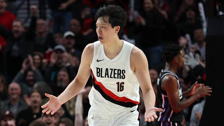 Oct 10, 2025; Portland, Oregon, USA; Oct 10, 2025; Portland, Oregon, USA; Portland Trail Blazers center Yang Hansen (16) reacts after not getting a foul against Sacramento Kings in the second half at Moda Center. Mandatory Credit: Jaime Valdez-Imagn Images Oct 10, 2025; Portland, Oregon, USA; Oct 10, 2025; Portland, Oregon, USA; Portland Trail Blazers center Yang Hansen (16) reacts after not getting a foul against Sacramento Kings in the second half at Moda Center. Mandatory Credit: Jaime Valdez-Imagn Images