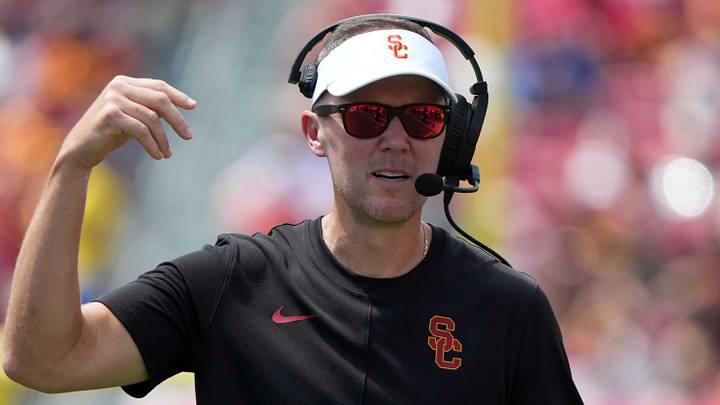 Aug 29, 2026; Los Angeles, California, USA; Southern California Trojans head coach Lincoln Riley reacts against the San Jose State Spartans in the first half at United Airlines Field at Los Angeles Memorial Coliseum. Mandatory Credit: Kirby Lee-Imagn Images Aug 29, 2026; Los Angeles, California, USA; Southern California Trojans head coach Lincoln Riley reacts against the San Jose State Spartans in the first half at United Airlines Field at Los Angeles Memorial Coliseum. Mandatory Credit: Kirby Lee-Imagn Images