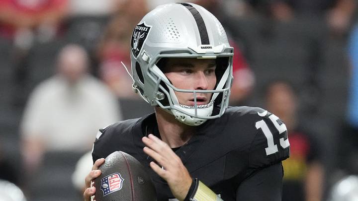 Aug 27, 2026; Paradise, Nevada, USA; Las Vegas Raiders quarterback Fernando Mendoza (15) warms up before a game against the San Francisco 49ers at Allegiant Stadium. Mandatory Credit: Kirby Lee-Imagn Images Aug 27, 2026; Paradise, Nevada, USA; Las Vegas Raiders quarterback Fernando Mendoza (15) warms up before a game against the San Francisco 49ers at Allegiant Stadium. Mandatory Credit: Kirby Lee-Imagn Images