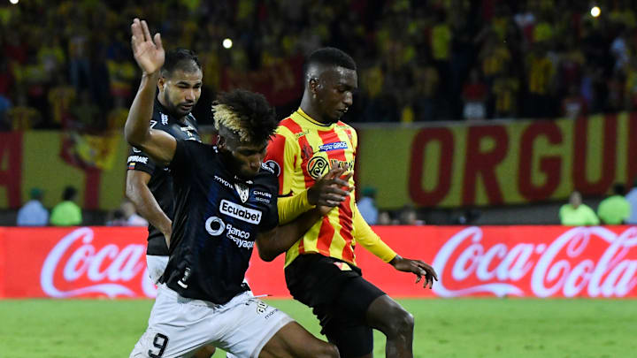 LA Galaxy has officially acquired Carlos Emiro Garcés on loan from Deportivo Pereira for the 2024 MLS season, with a purchase option.