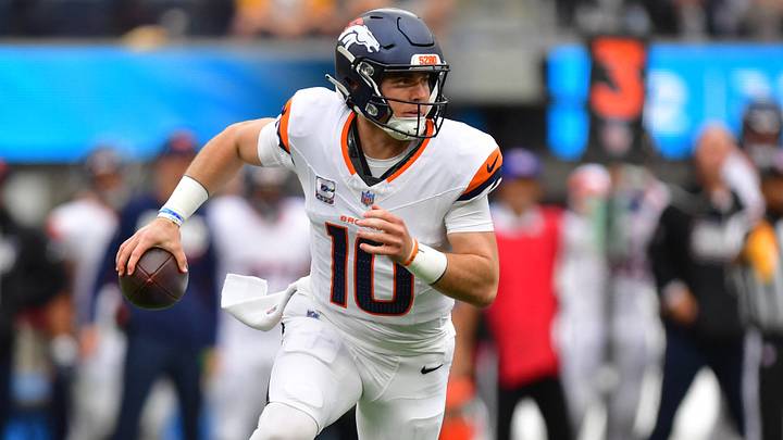 Oct 11, 2026; Inglewood, California, USA; Denver Broncos quarterback Bo Nix (10) surveys the field against the Los Angeles Chargers during the first half at SoFi Stadium. Oct 11, 2026; Inglewood, California, USA; Denver Broncos quarterback Bo Nix (10) surveys the field against the Los Angeles Chargers during the first half at SoFi Stadium.