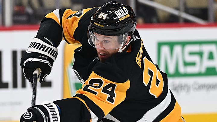 Boston Bruins v Pittsburgh Penguins