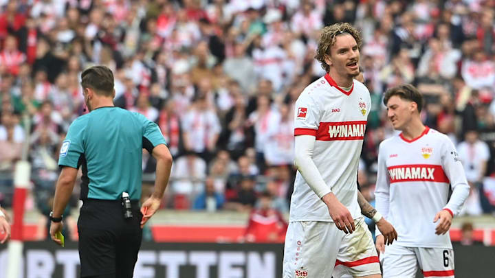 Nick Woltemade sah gegen Werder Gelb-Rot Nick Woltemade sah gegen Werder Gelb-Rot